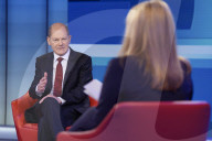 NEWS - Kanzler Olaf Scholz bei ARD-Interview