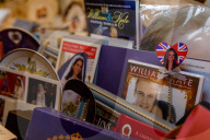 ROYALS -  Royal-Superfan Margaret Tyler zeigt einige der Tausenden von Erinnerungsstücken der britischen Königsfamilie in ihrem Haus