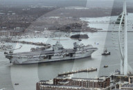 HMS Queen Elizabeth returns to Portsmouth