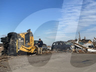 NEWS - USA: Verwüstung nach Tornado in Kentucky