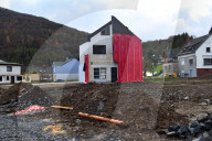 NEWS - Traurige Weihnachtszeit: Ein halbes Jahr nach der Hochwasser-Katastrophe an der Ahr