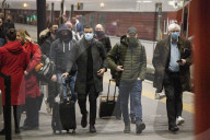 NEWS - Coronavirus: Pendler morgens unterwegs in London