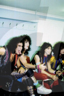 Gene Simmons, Paul Stanley, Vinnie Vincent, Eric Carr (Kiss)