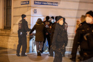 NEWS - Tausende bei Querdenker-Demo in München