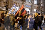NEWS - Tausende bei Querdenker-Demo in München