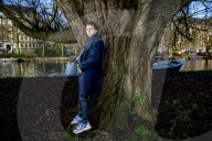 PORTRAIT - Schriftsteller Arnon Gruenberg: Fototermin in Amsterdam