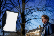 PORTRAIT - Schriftsteller Arnon Gruenberg: Fototermin in Amsterdam