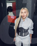 PEOPLE - Madonna, ihren neusten Beiträge in den sozialen Medien