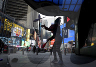 NEWS - Coronavirus: Neue Rekordanzahl von positiven COVID-Fällen in New York