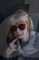 NEWS - Joan Didion, legendäre amerikanische Schriftstellerin, stirbt im Alter von 87 Jahren