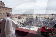 NEWS -  Papst Franziskus spricht Urbi et Orbi-Segen am ersten Weihnachtstag