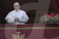 NEWS -  Papst Franziskus spricht Urbi et Orbi-Segen am ersten Weihnachtstag