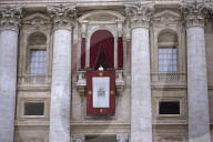 NEWS -  Papst Franziskus spricht Urbi et Orbi-Segen am ersten Weihnachtstag