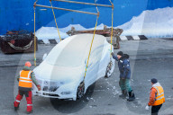 NEWS - Total vereistes Frachtschiff im russischen Hafen Wladiwostok