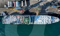 NEWS - Total vereistes Frachtschiff im russischen Hafen Wladiwostok