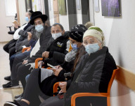 NEWS - Coronavirus: Vierte Impfdosen für über 60-Jährige in Israel