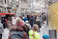 NEWS - München: Volle Einkaufsstrassen nach den Feiertagen