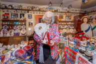 FEATURE - Royal-Superfan Maragaret Tyler sammelt Andenken in ihrem Haus in Wembley, London