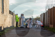 NEWS - Eine Stadt unter Schock: Tötungsdelikt an zwei 88-Jährigen in Mansfield