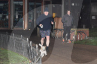 NEWS - Boris Johnson geht mit Hund Dilyn joggen