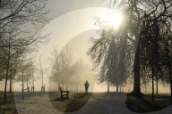 Foggy start to the day in Hyde Park