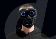 FEATURE - Qudi Gesichtsmaske zeigt Emotionen mit LED-Anzeige  