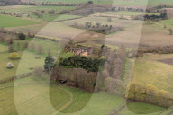 ROYALS - Queen Elizabeth trifft auf der Wood Farm in Sandringham, Norfolk, ein