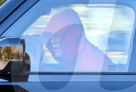 PREMIUM EXCLUSIVE Justin Bieber Pays Homage To 2007 Britney Spears With His Newly Shaved Head