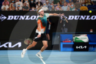 TENNIS - Tsitsipas gewinnt gegen Fritz am Australian Open
