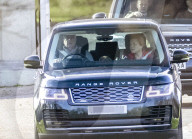 ROYALS - Prinz Andrew und Fergie verlassen die Royal Lodge in Windsor