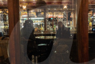 Commuters going back to work in London