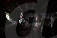 NEWS - Konflikt in der Ukraine: Soldaten im Donbass
