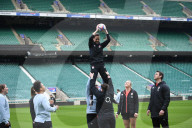 ROYALS - Catherine, Herzogin von Cambridge, besucht ein Training des englischen Rugby-Teams
