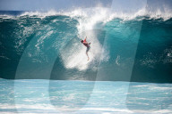 SPORT - Kelly Slater gewinnt das Billabong Pro Pipeline 2022 Surf-Turnier auf Hawaii