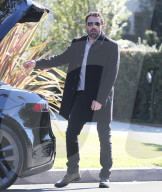 PREMIUM EXCLUSIVE Ben Affleck looks dapper for meeting in BH