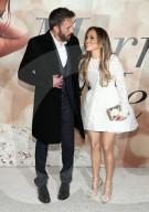 PEOPLE - Jennifer Lopez und Ben Affleck an der "Marry Me"-Filmpremiere in LA