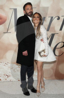 PEOPLE - Jennifer Lopez und Ben Affleck an der "Marry Me"-Filmpremiere in LA