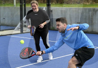 SPORT - Die Belgierin Kim Clijsters stellt neue Padel-Anlage in Bree vor