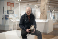 Family of Aberfan rescuer give stopped clock to Welsh museum. School clock recovered from the rubble 55 years ago will be put on display in Cardif.
