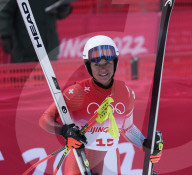 NEWS - Olympische Winterspiele 2022: Corinne Suter gewinnt Gold in der Abfahrt