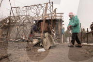 NEWS - Ukraine: Artillerieeinschläge in der Stadt Stanytsia Luhanska