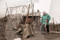 NEWS - Ukraine: Artillerieeinschläge in der Stadt Stanytsia Luhanska