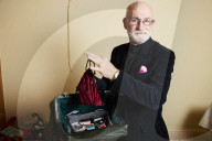 A new start after 60: After 35 years of teaching, I became Magic Frank - and I have never been happier