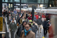 NEWS - Coronavirus: Alle Covid-19-Beschränkungen in London aufgehoben