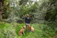 The millionaire rewilding the countryside, one farm at a time.
Julia Davies is on a mission to return British farmland to wilderness.