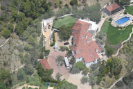 PEOPLE - Robbie Williams verkauft Villa in Beverly Hills fÃ¼r Ã¼ber 70 Millionen Dollar an Drake