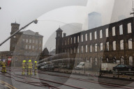 NEWS - Ein historisches Gebäude in Bradford, das für Peaky Blinkers und Downton Abbey als Kulisse diente, ist bis auf die Grundmauern niedergebrannt