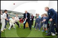 MAYOR BORIS JOHNSON AND SHANE WARNE