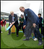 MAYOR BORIS JOHNSON AND SHANE WARNE