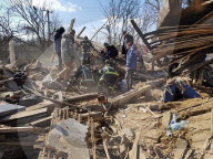 NEWS - Ukraine-Konflikt: Vom russischen Militär zerbombte Häuser in Zhytomyr